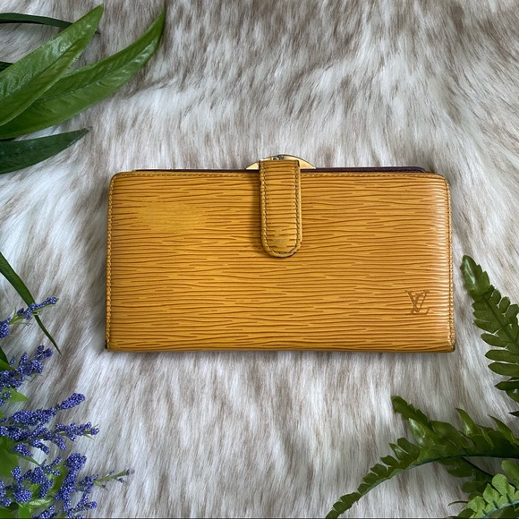 LV Louis Vuitton Epi Wallet - Picture 1 of 11